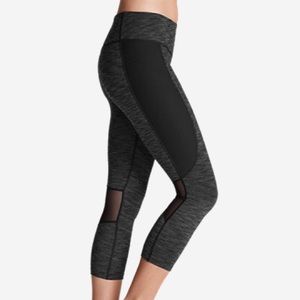 Women's Movement Blocked Capris - 2D Heather